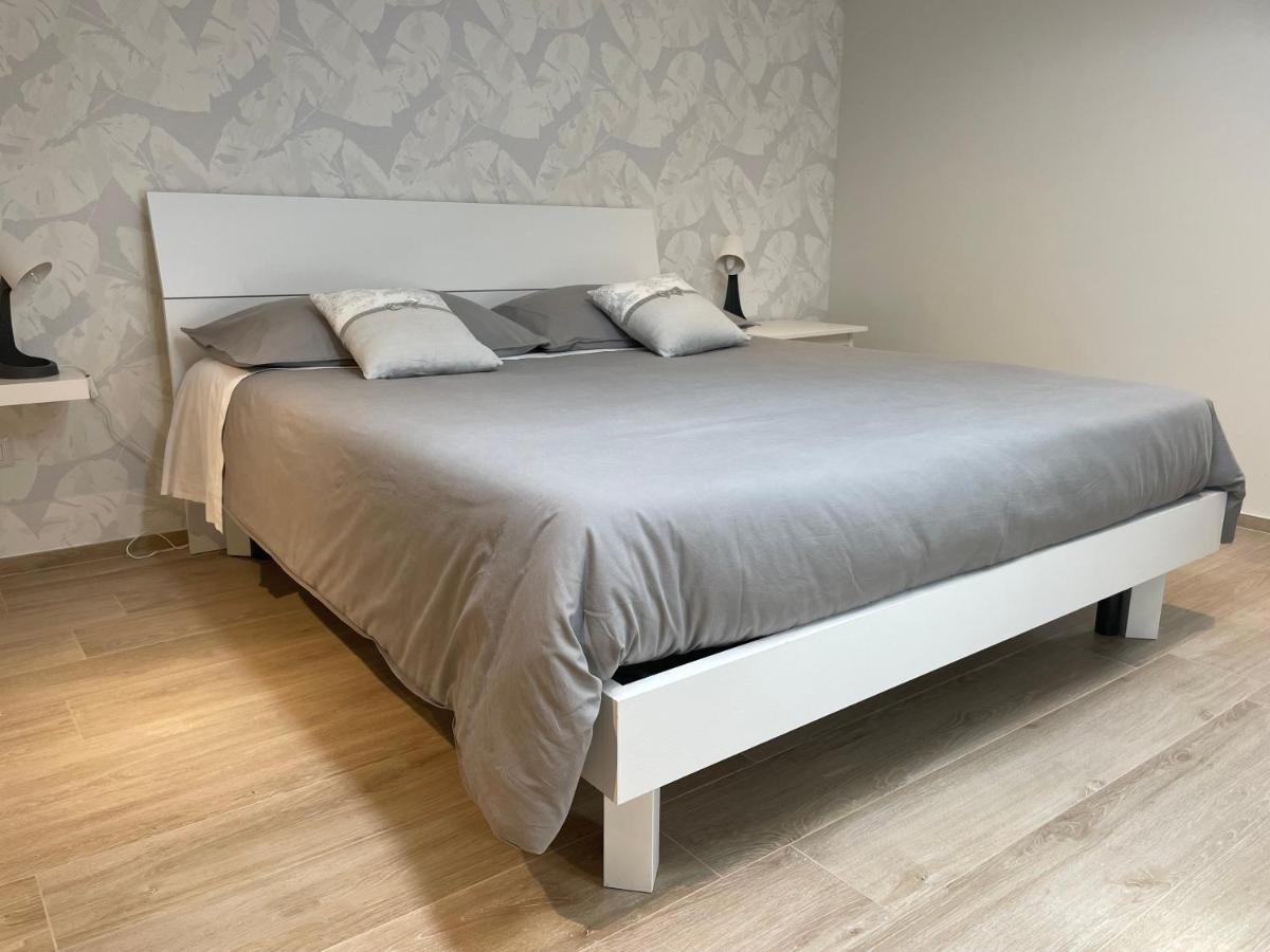 Otium Rooms / Camere E Appartamenti Morrovalle Bagian luar foto