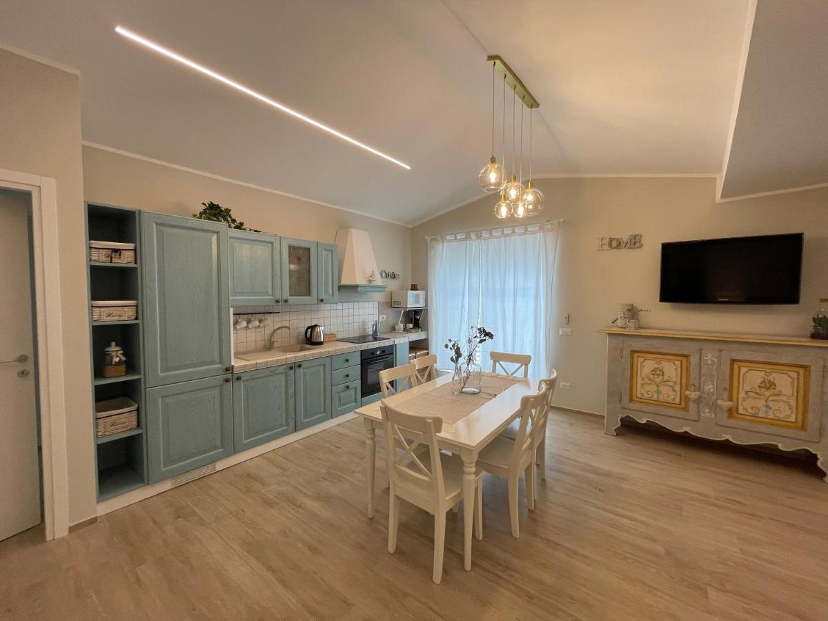 Otium Rooms / Camere E Appartamenti Morrovalle Bagian luar foto