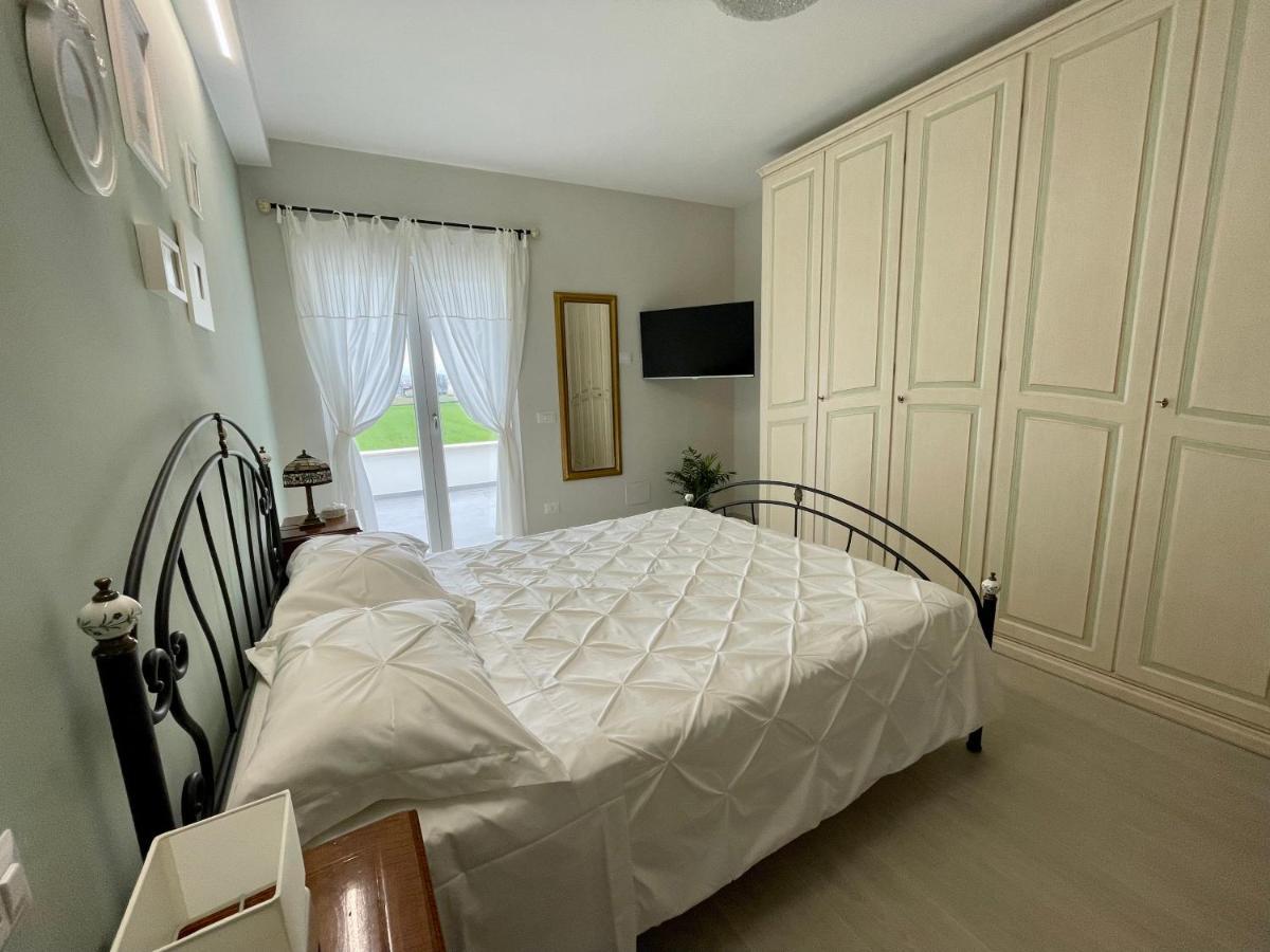 Otium Rooms / Camere E Appartamenti Morrovalle Bagian luar foto