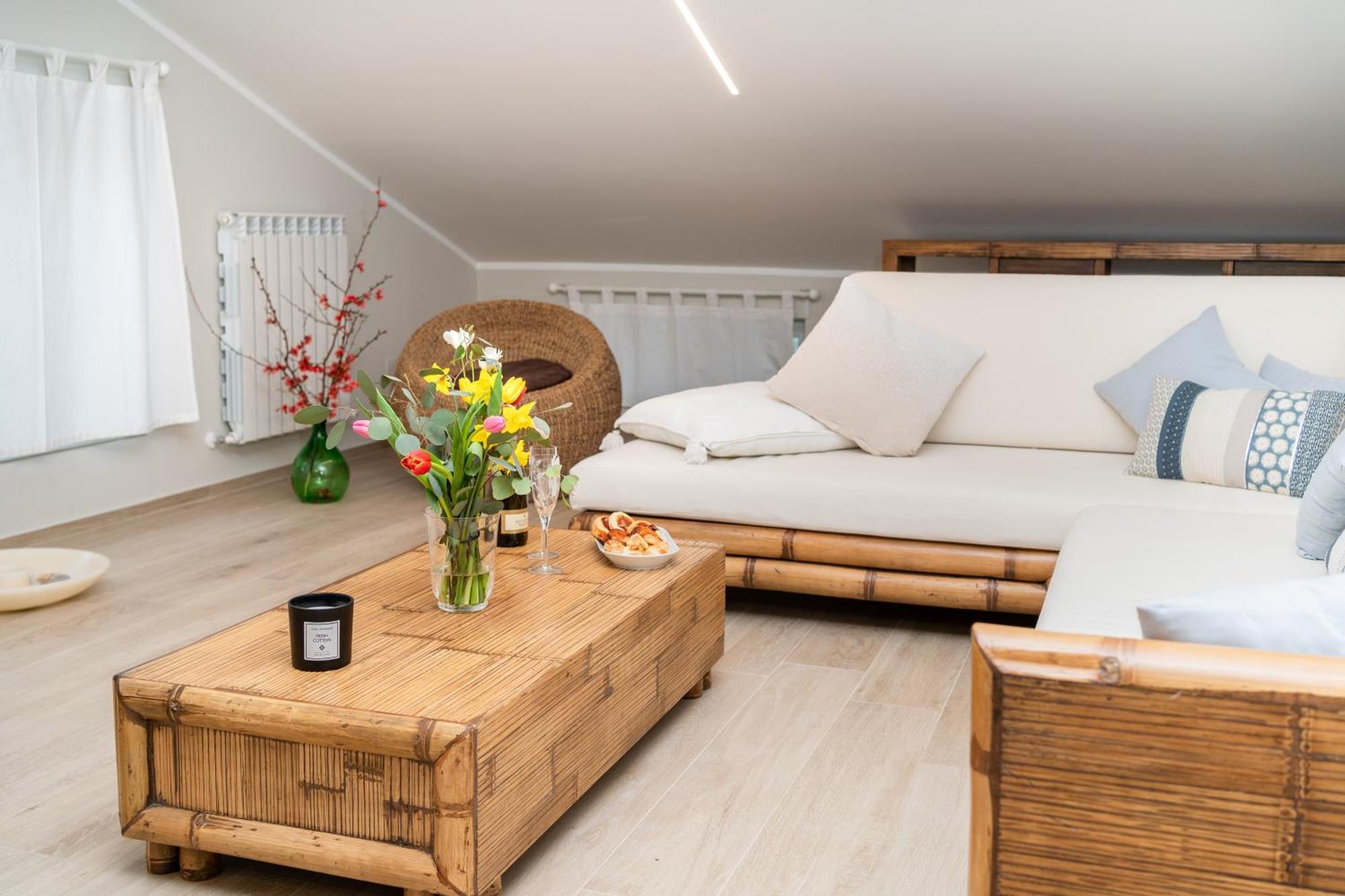 Otium Rooms / Camere E Appartamenti Morrovalle Bagian luar foto
